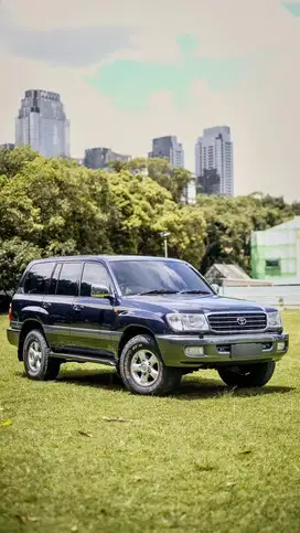 Land Cruiser VX100 Limited
