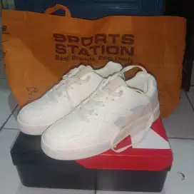 SEPATU AIRWALK WHITE