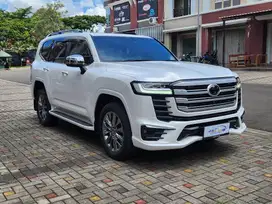 [Garansi 1th!!] Toyota LC300 VXR NIK 2024! Putih Solar Matic