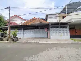 Dijual Rumah Baruk 1,5 Lantai Kosongan Row Jalan Lebar Siap Huni