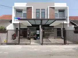 Rumah Bangunan Baru Jupiter Margahayu Raya dkt ke JL Soetta & MIM