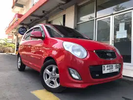 Kia Picanto 1.1 cosmo Matic 2010 dari pemakai untuk pemakai