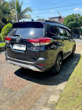 Toyota Rush 2023 Bensin