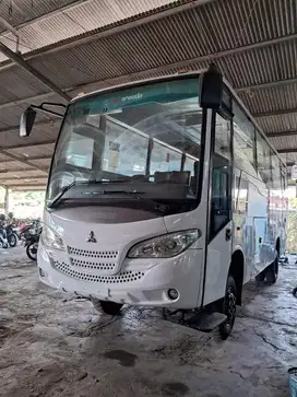 Rental Bus Medium 4X4