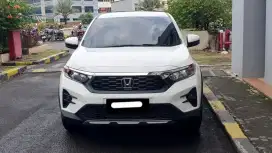 Km 1 ribuan honda wrv e 2025 matic putih