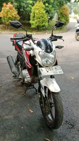 Yamaha Vixion tahun 2014 pajak hidup panjang