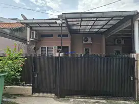 Rumah dalam claster di Jatibening baru dekat galaxy