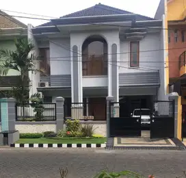 Rumah babatan pilang wiyung, dekat royal residence wisata bukit mas