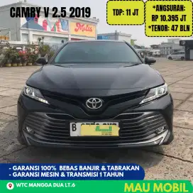 TDP 11JT, Camry V 2018/2019/2020/2021 Hitam, KM 40rb