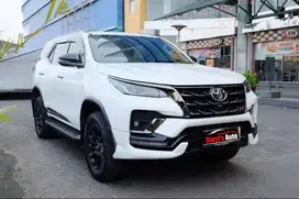 2022 TOYOTA FORTUNER 2.8 VRZ GR SPORT DIESEL