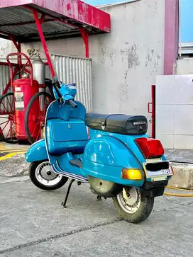 vespa ps kotak/tv 1980