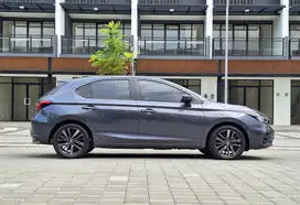 Honda City Rs 1.5 Automatic 2022 Bensin Abu Metalik