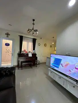 Dijual Rumah Bagus Siap Huni Cluster Rossini Symphonia Gading Serpong