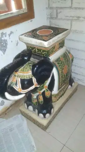 Jual Keramik Gajah Duduk Sepasang