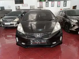 Honda Jazz RS 2012 manual