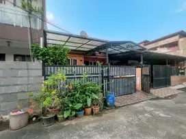 Dijual Rumah Strategis Dekat Alam Sutera & Graha Raya, Duta Bintaro