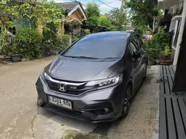 Honda Jazz RS CVT Matic AT Tahun 2018 Abu , 2017