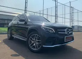 MERCEDES-BENZ AMG GLC200 2019 BLACK ON BLACK Mercy GLC #mercyglc200