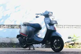 Vespa sprint ABS 2024 like new mesin sehat unit mulus seperti baru