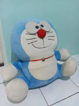 BONEKA DORAEMON JUMBOO BESAR TINGGI 48CM