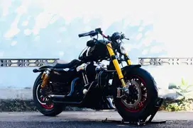 Harley davidson sportster 48 full accesories hedon roadking fatboy