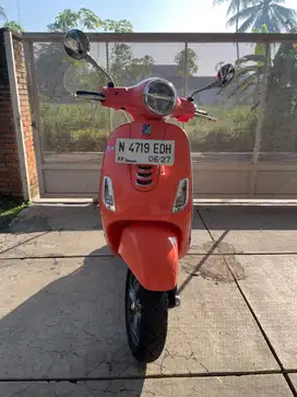 Vespa LX 125 th 2022 low Km