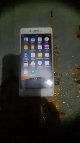 Hp  Oppo f1f ram 3/64