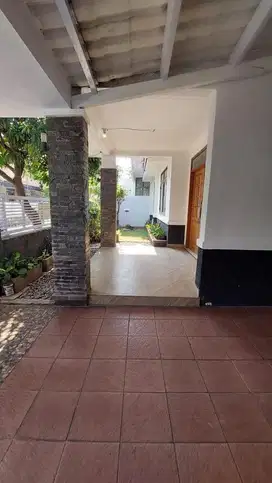 Di Jual Rumah Komplek Antabaru cisaranten kulon Bandung