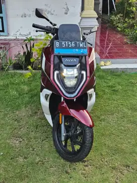Alva One XP 2024 motor listrik PCX Gesit Yadea Polytron United Selis