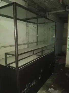 etalase rumah makan