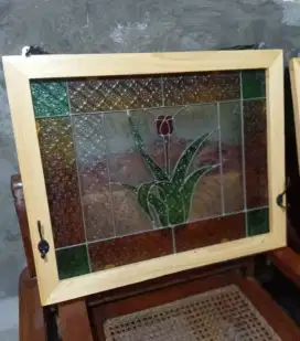 Hiasan Dinding Kapstok Kaca Patri Antik