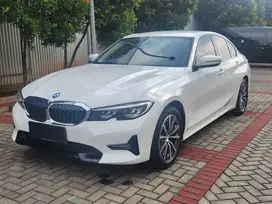 [GARANSI 1TH!!] BMW 320i G20 DYNAMIC SPORT NIK 2021! WHITE ON BLACK