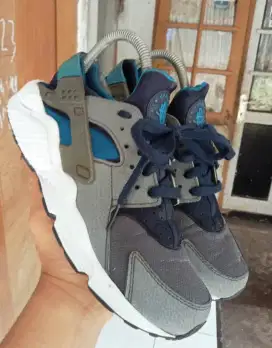 jual sepatu nike air huarache run ultra