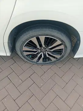 Velg alphard ori asli ny yang mau tt bisa ya.hanya tt saja.