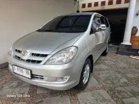 Innova G 2.0 th 2006 matic pjk pjg bln 11 km 110rb ban baru tgn 1