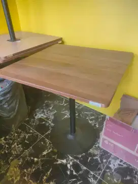 Meja forby table ( Meja Bundar ) By Informa