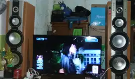 Speaker Aktif Polytron