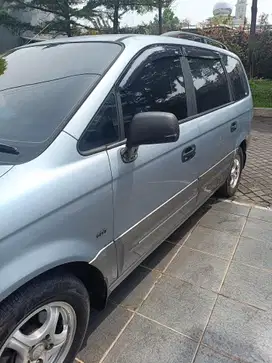 Hyundai Trajet 2005 Bensin