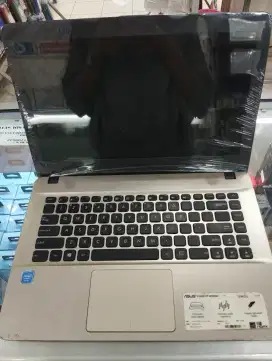 LAPTOP 1jutaan  ASUS X441NA