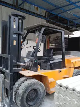 Forklift bekas murah hangca 7 ton 2019