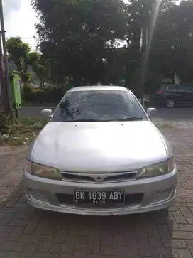 MITSUBISHI LANCER SEDAN TAHUN 2001