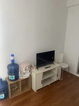 Tahunan 2 Br Modify Furnished Apartemen Menteng Square