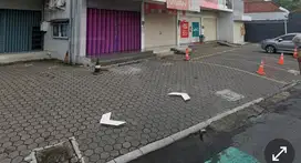 RUKO DI SALATIGA TENGAH KOTA
