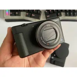 Sony ZV1 or ZV-1 Mulus Like New 4K Zeiss Cybershot Fullset