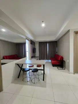 Disewakan Apartemen Gold Coast, 3BR, 81m2, Sea View, Furnish