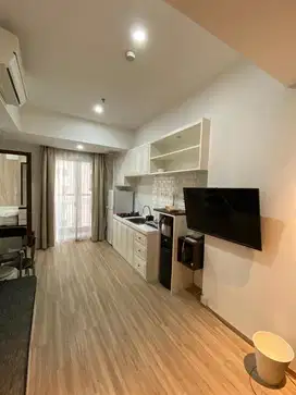 Disewakan Unit Apartemen Royal Mediterania Garden, Best View