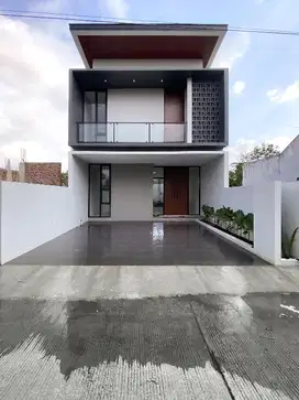 DIJUAL RUMAH BARU DI SEKITARAN NGAGLIK PALAGAN SLEMAN YOGYA