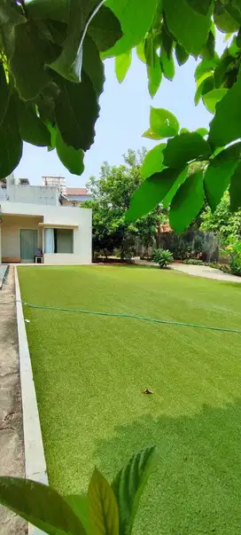 Rumah Rasa Villa Lahan Luas di  Kedoya, Kota Jakarta Barat