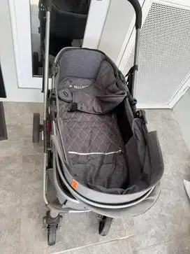 Stroller Bayi Baru Lahir