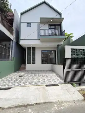 DiJUAL RUMAH BARU MINIMALIS AREA CIGADUNG DAGO BANDUNG UTARA